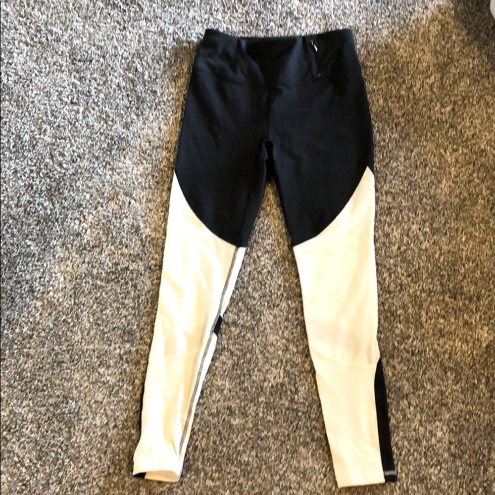 CALIA leggings